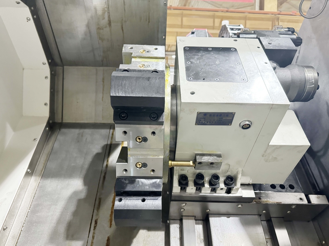 SMTCL CNC Lathe HTC50B Υδραυλικό Tailstock Οριζόντια 12 Σταθμός Servo Πύργος Σκλίση κρεβάτι CNC Lathe για το μέταλλο