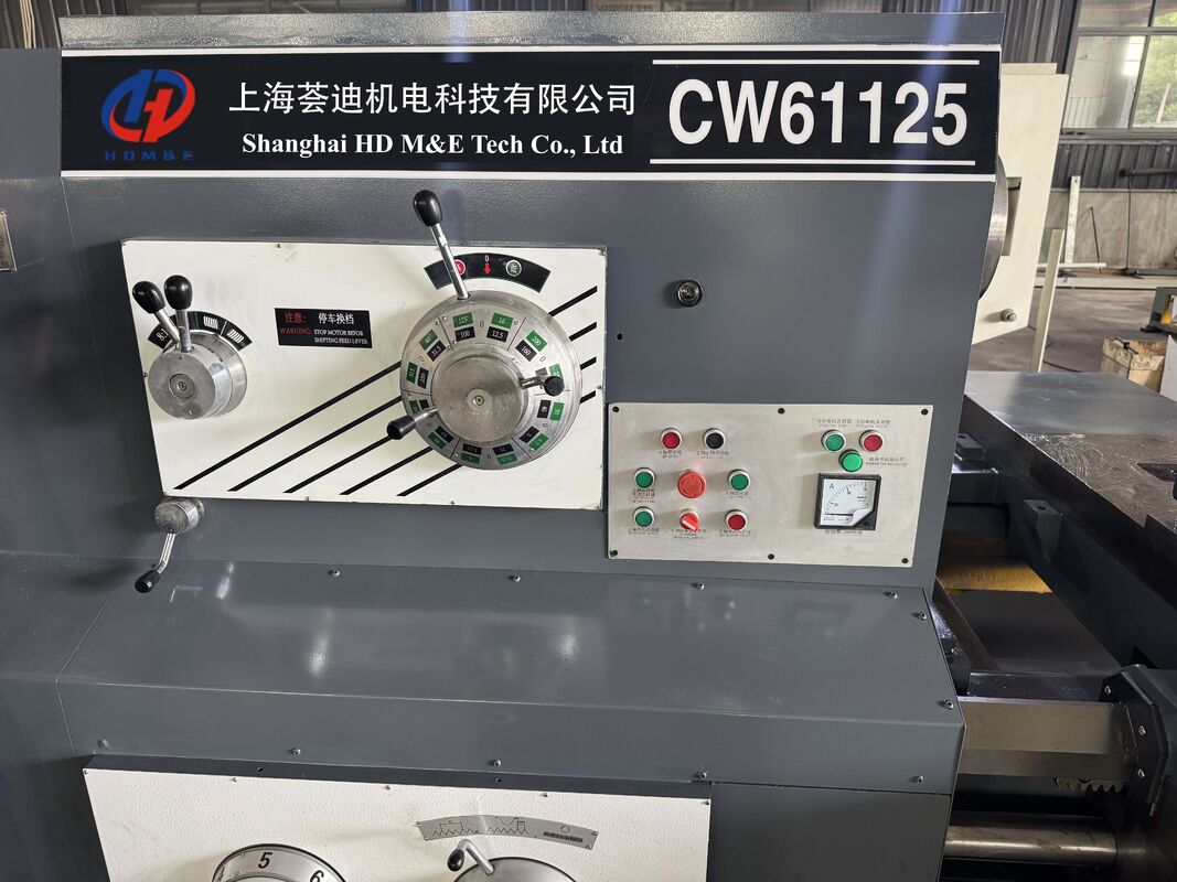 Μεγάλη ακαμψία βαρύ φορτίο γύρισμα Max.Swing Over Bed 1600mm CW61160 Μεταλλικό οριζόντιο γύρισμα